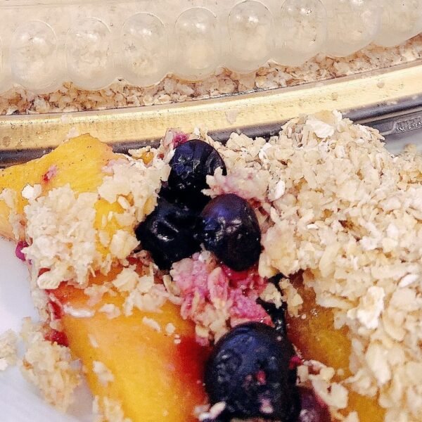 Barrie Hill Farms Peach Blueberry Crisp